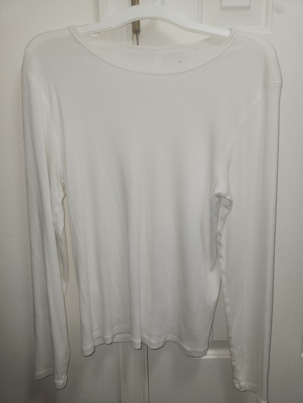 Everlane White Long-Sleeve Crewneck Top Size XL